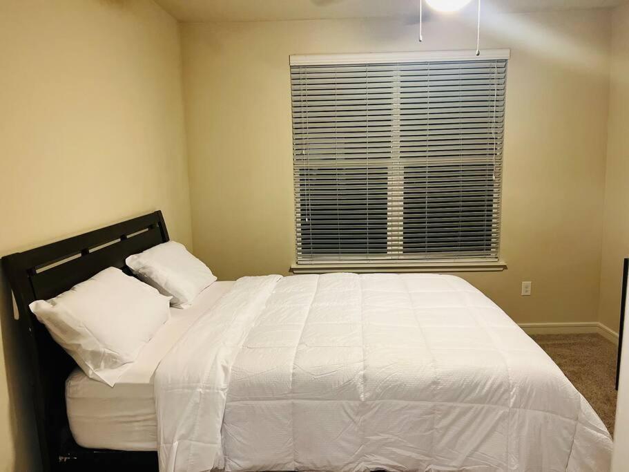 Home At Energy Corridor Houston Esterno foto